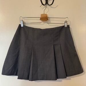English Factory Gray Pleated Skort